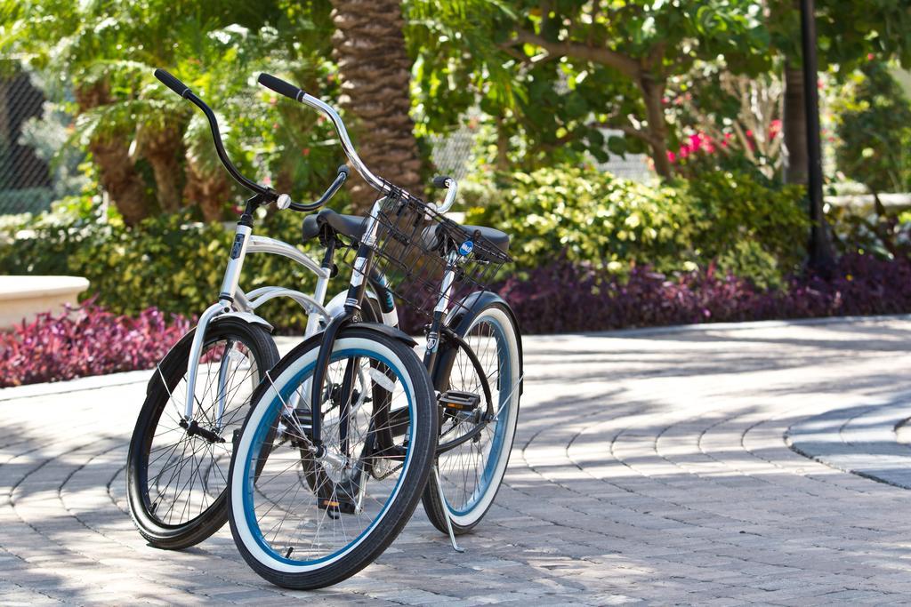 The Regent Grand Hotel Grace Bay Kültér fotó