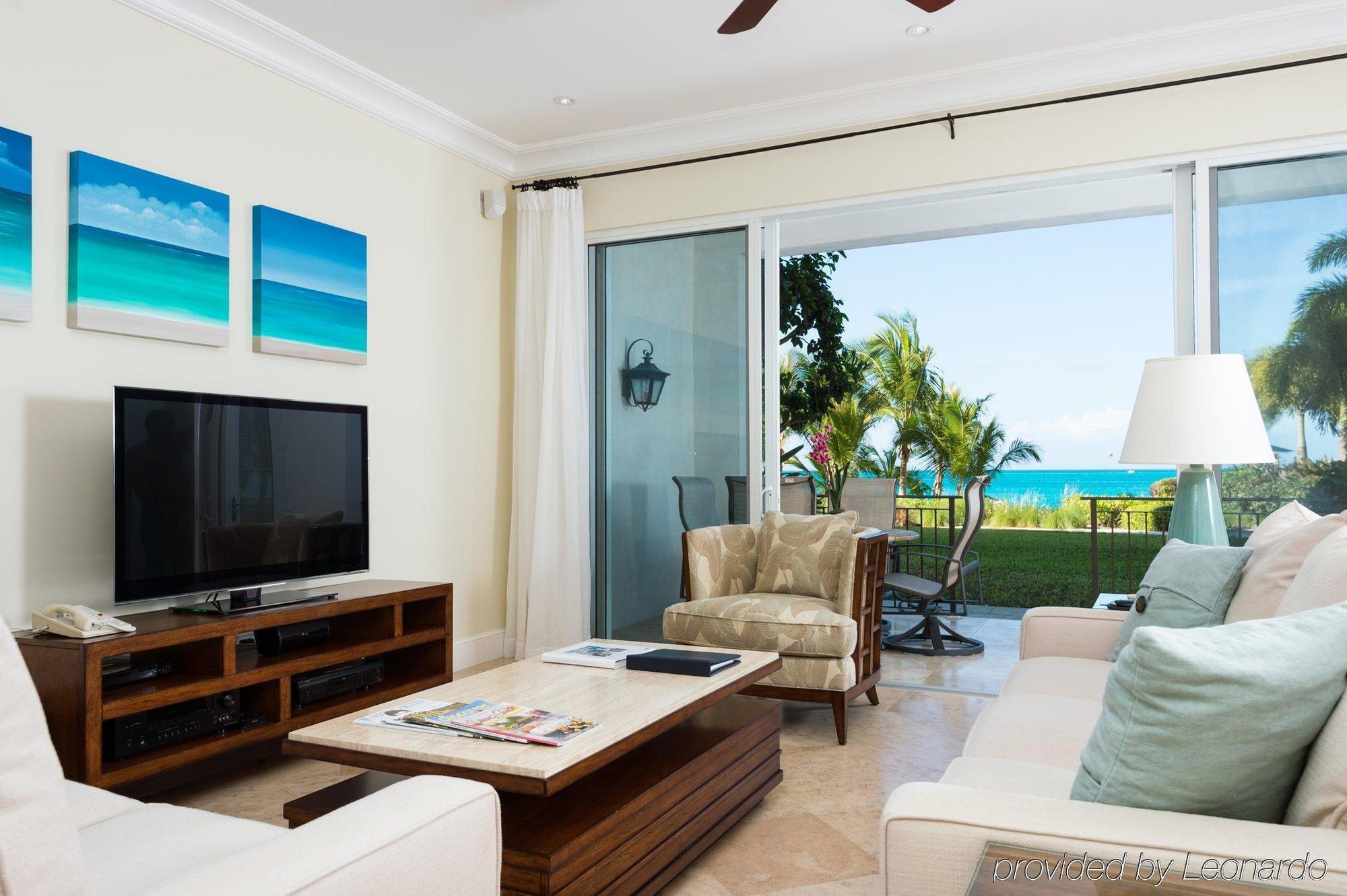 The Regent Grand Hotel Grace Bay Kültér fotó